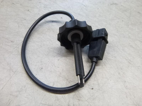 WATER IN FUEL SENSOR FOR ALL VW  MARINE DIESEL ENGINES FITTED TO ENGINE FUEL FILTER.